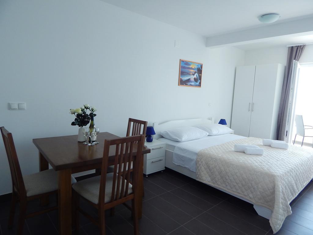 Apartments King Podstrana Exterior foto